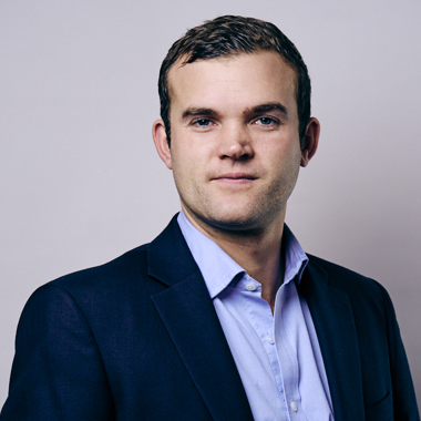 Guy De Zulueta Killik Mayfair0785 648Px